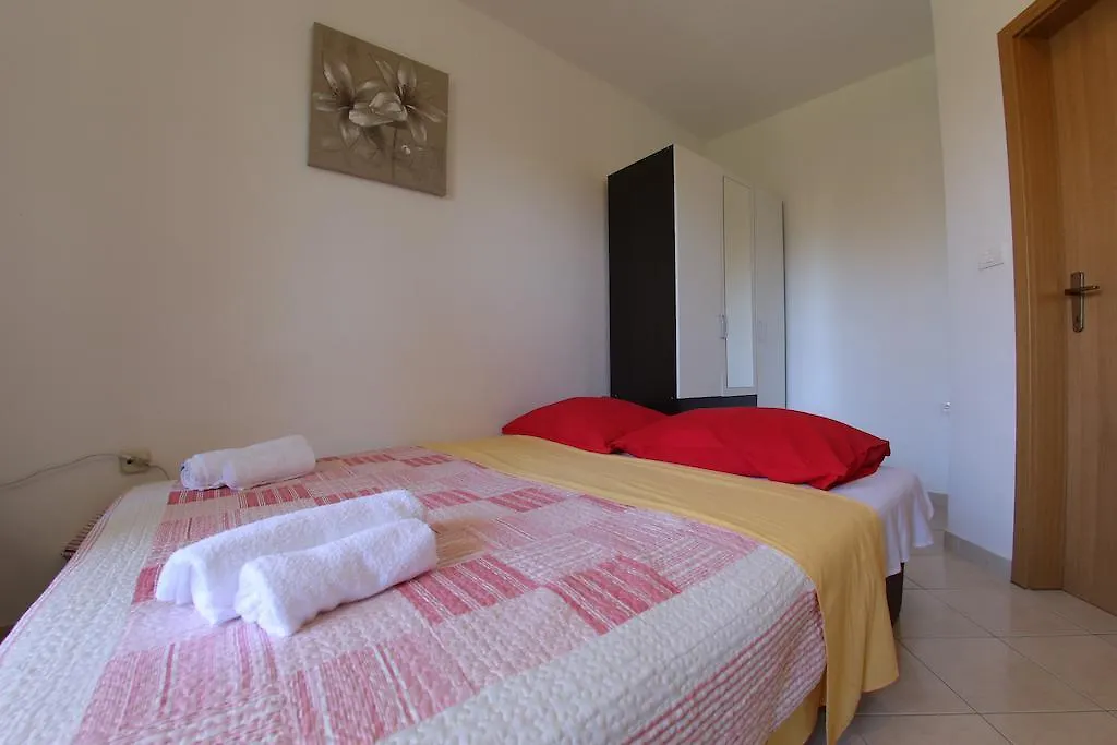 Apartments Vedrana Zadar